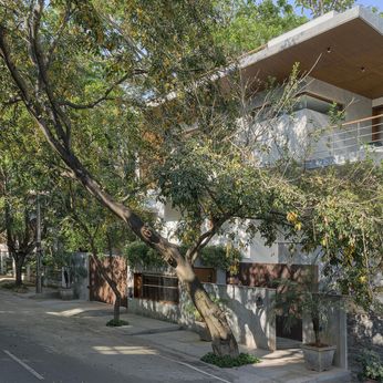 Luxury Residence in RMV 2