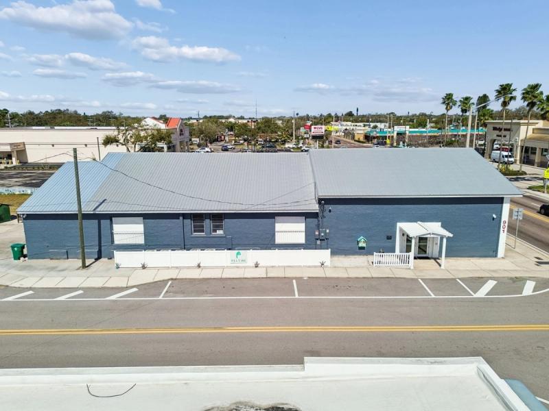 Aerial front elevation metal roof — Commercial building renovation, Palmetto