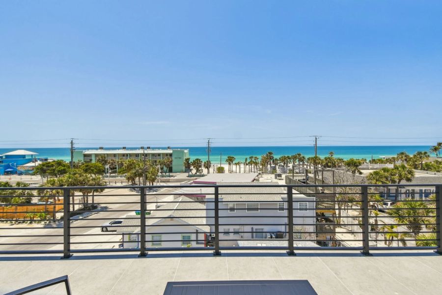 Elevated oceanview rooftop deck — Coastal custom home, Bradenton Beach