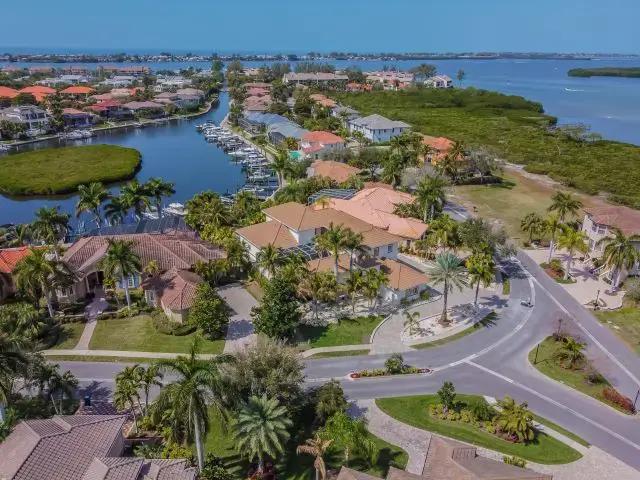 Rebuilding to FEMA Standards on Florida’s Gulf Coast