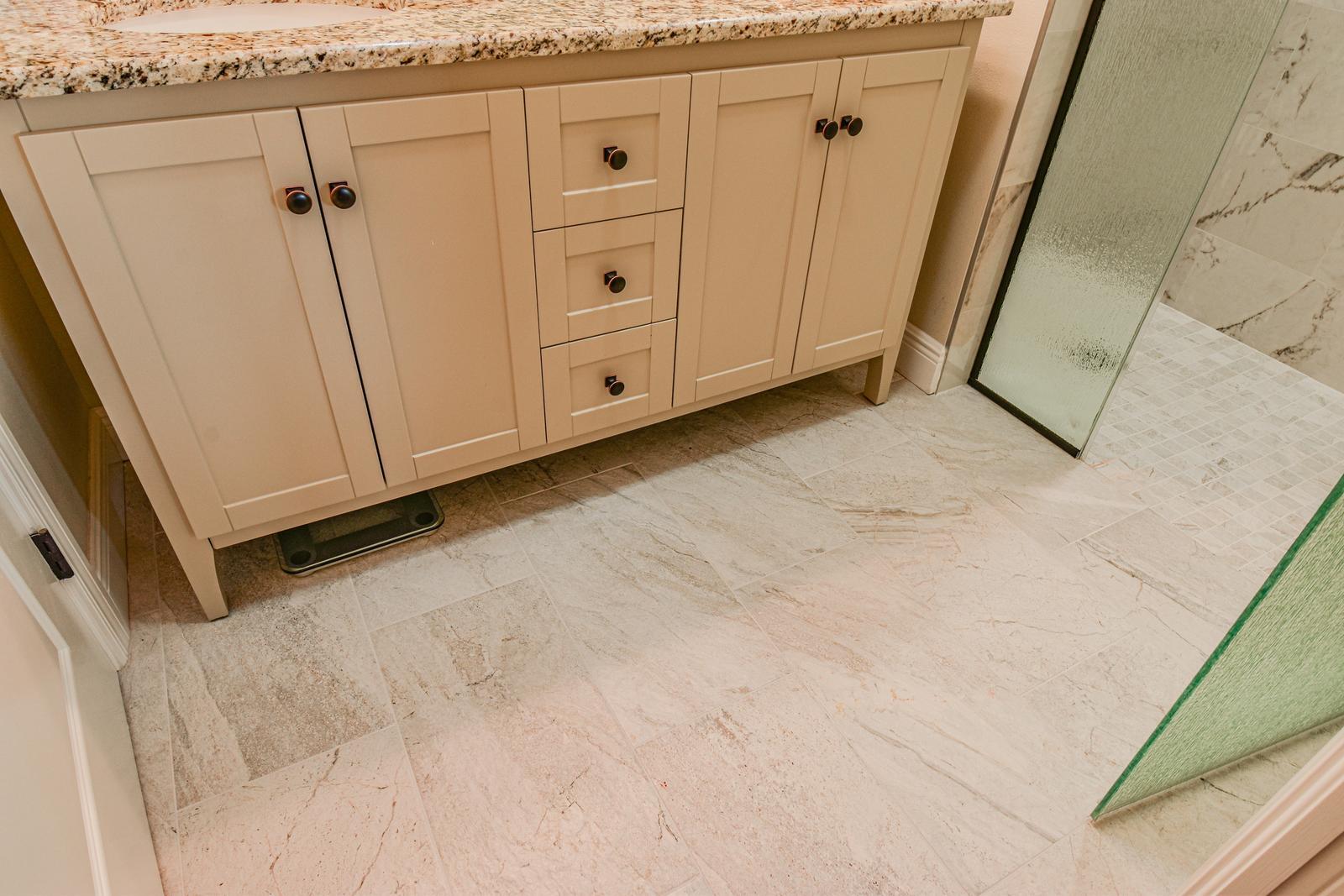 Guest bath vanity cabinet detail — Custom design-build near IMG Academy, West Bradenton