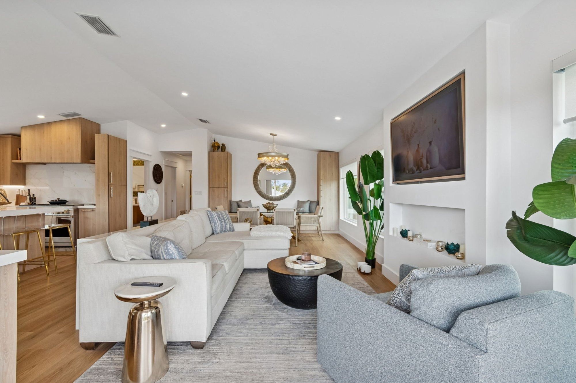 Interior living room wide view sectional sofa kitchen — New home construction, Longboat Key