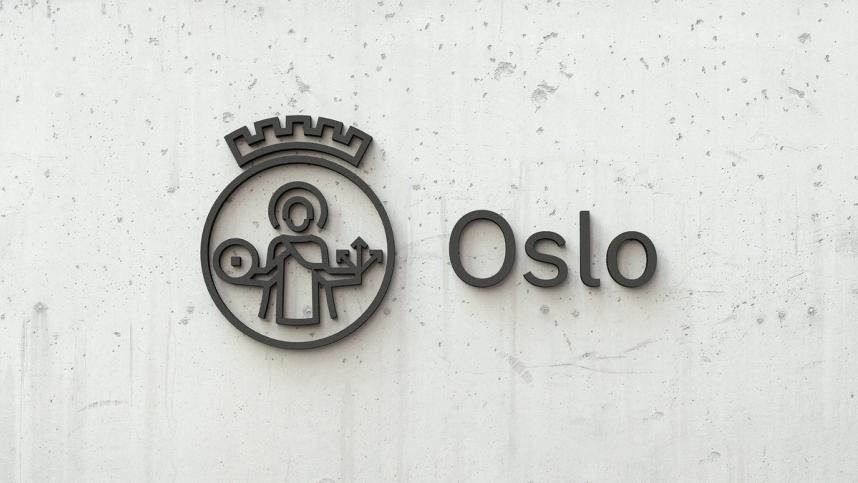 The Oslo Municipality logo in black on a white concrete wall, with "Oslo" written in the Oslo Sans font.