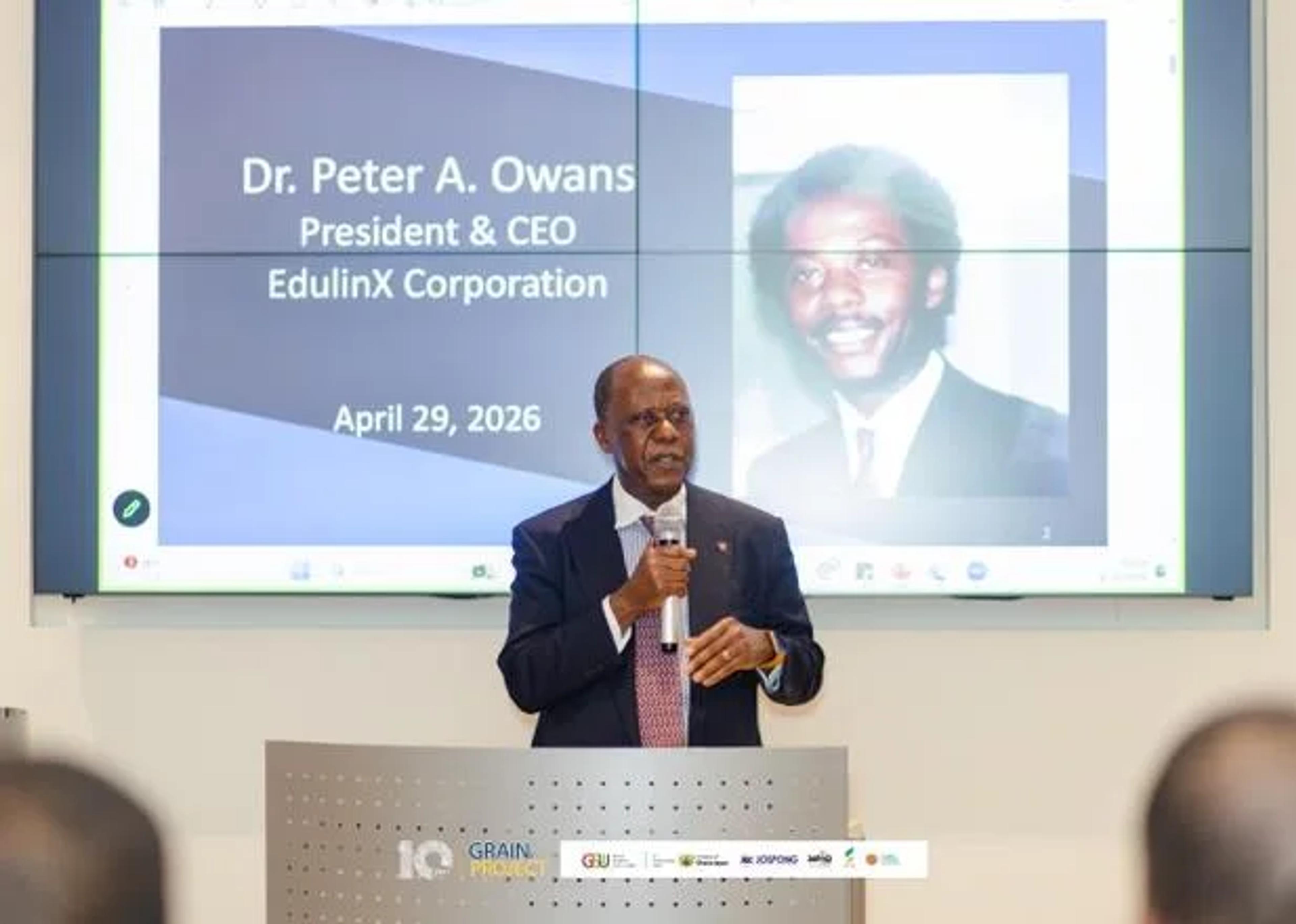 Dr. Peter Owans leading the inspirational session