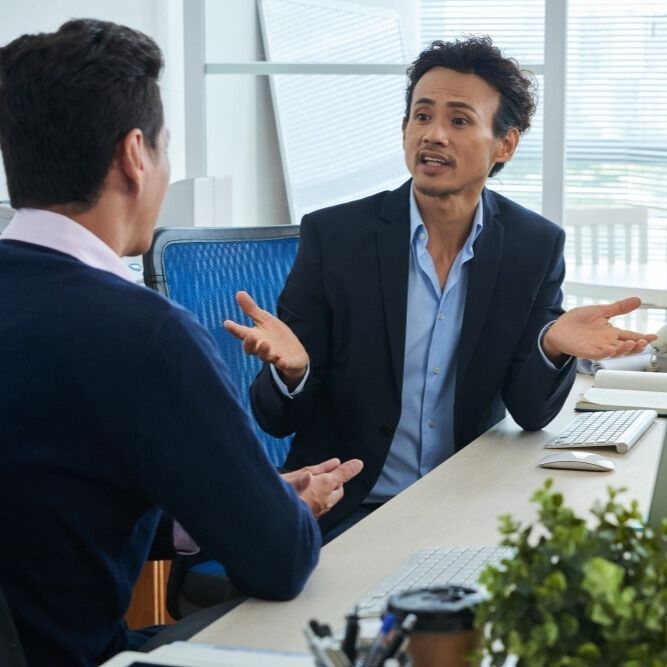 Recognizing and Protecting Yourself from a Narcissistic Boss