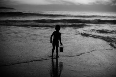 Todo Menino É Um Mar photo