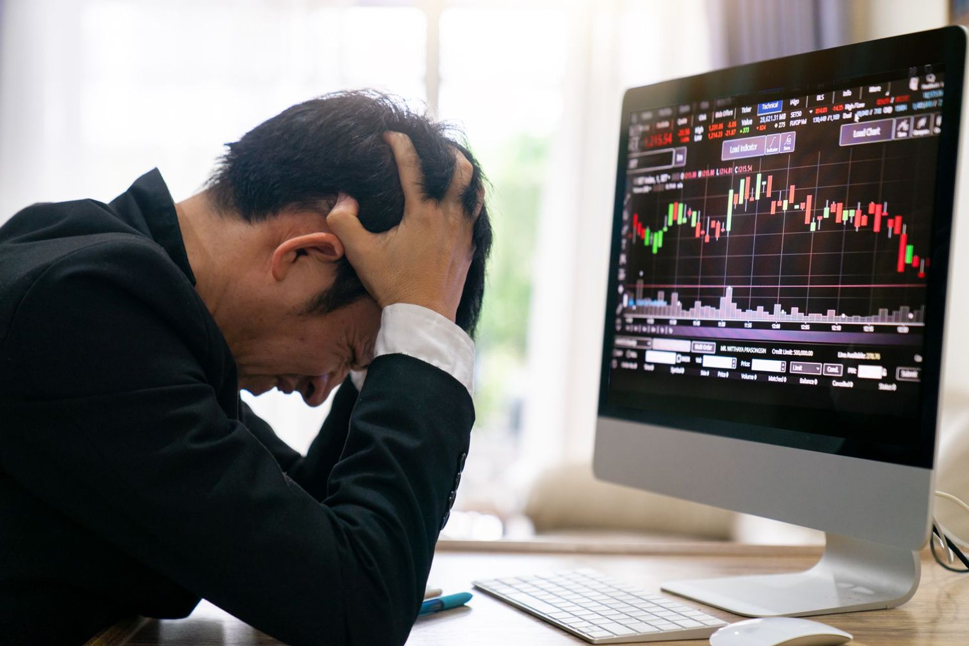 The Importance of Staying Emotionally Detached in Trading