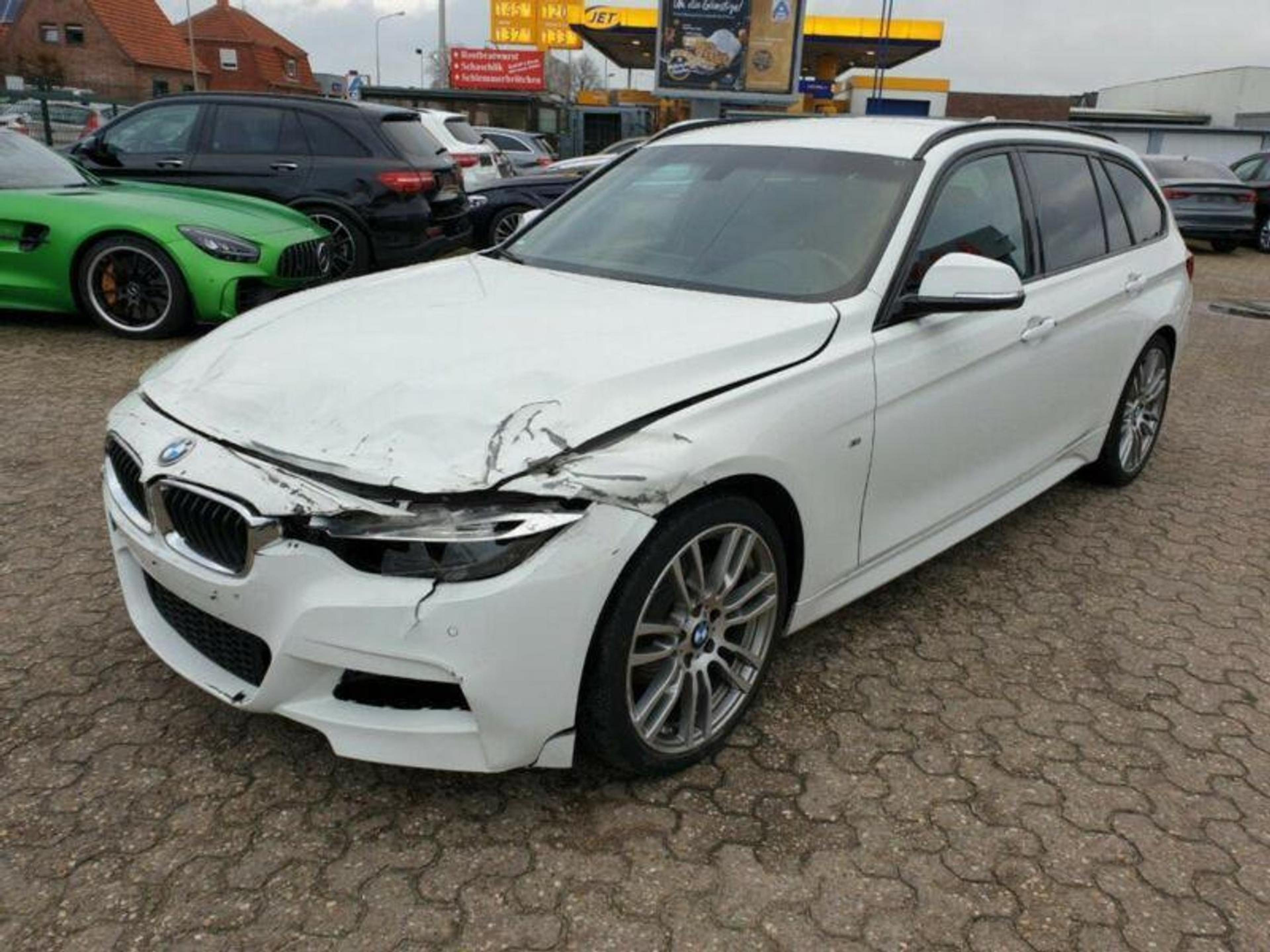 Oštećeni BMW serije 3