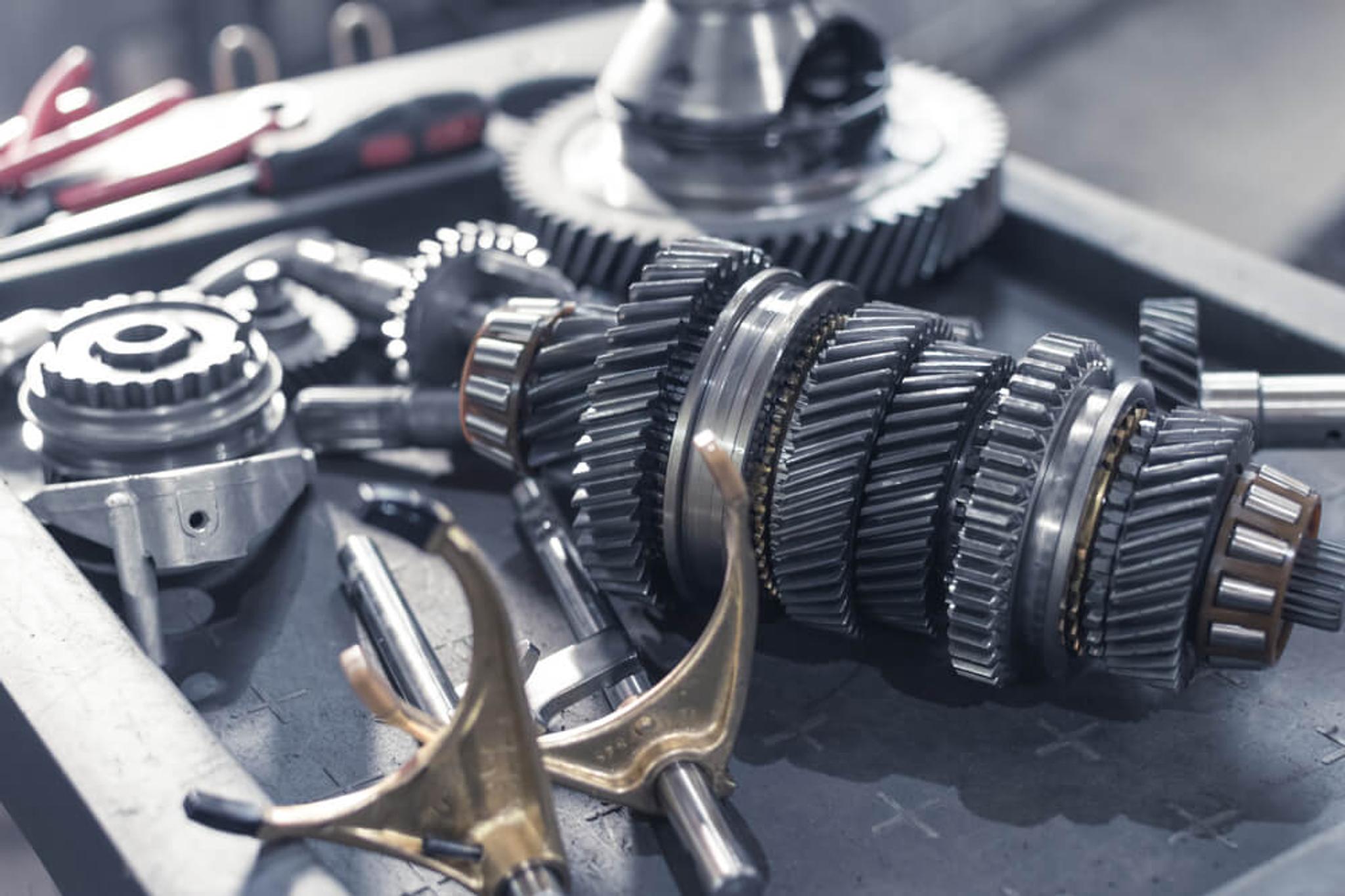 parts of a manual transmission, transmission parts, transmission components