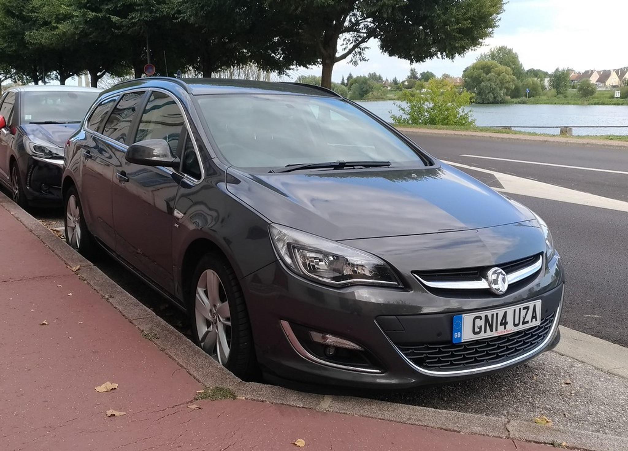 Dark grey Opel Astra