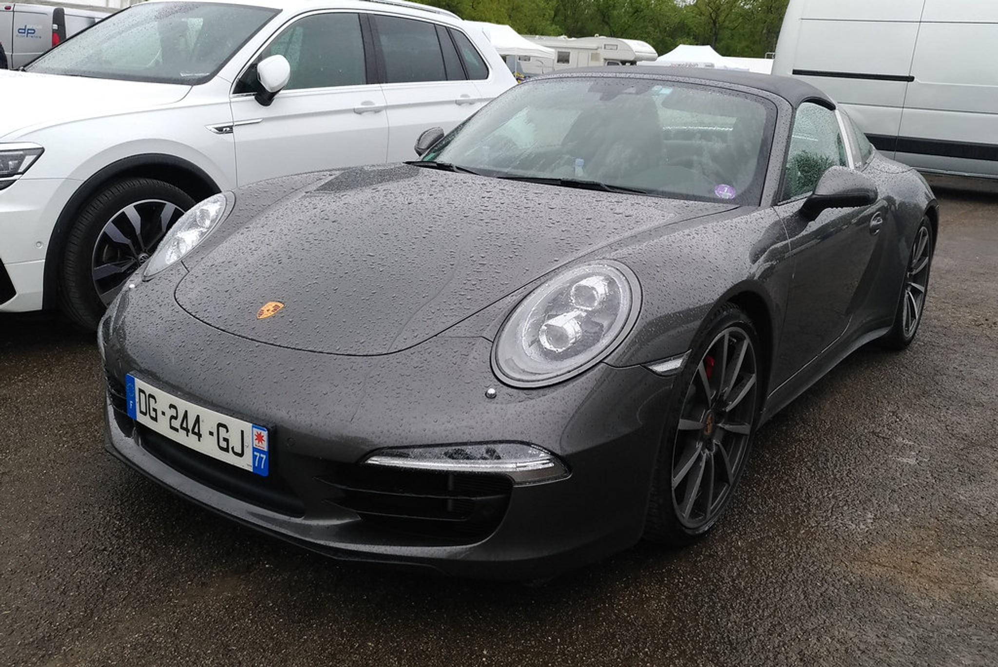 Dark grey Porsche 911 convertible