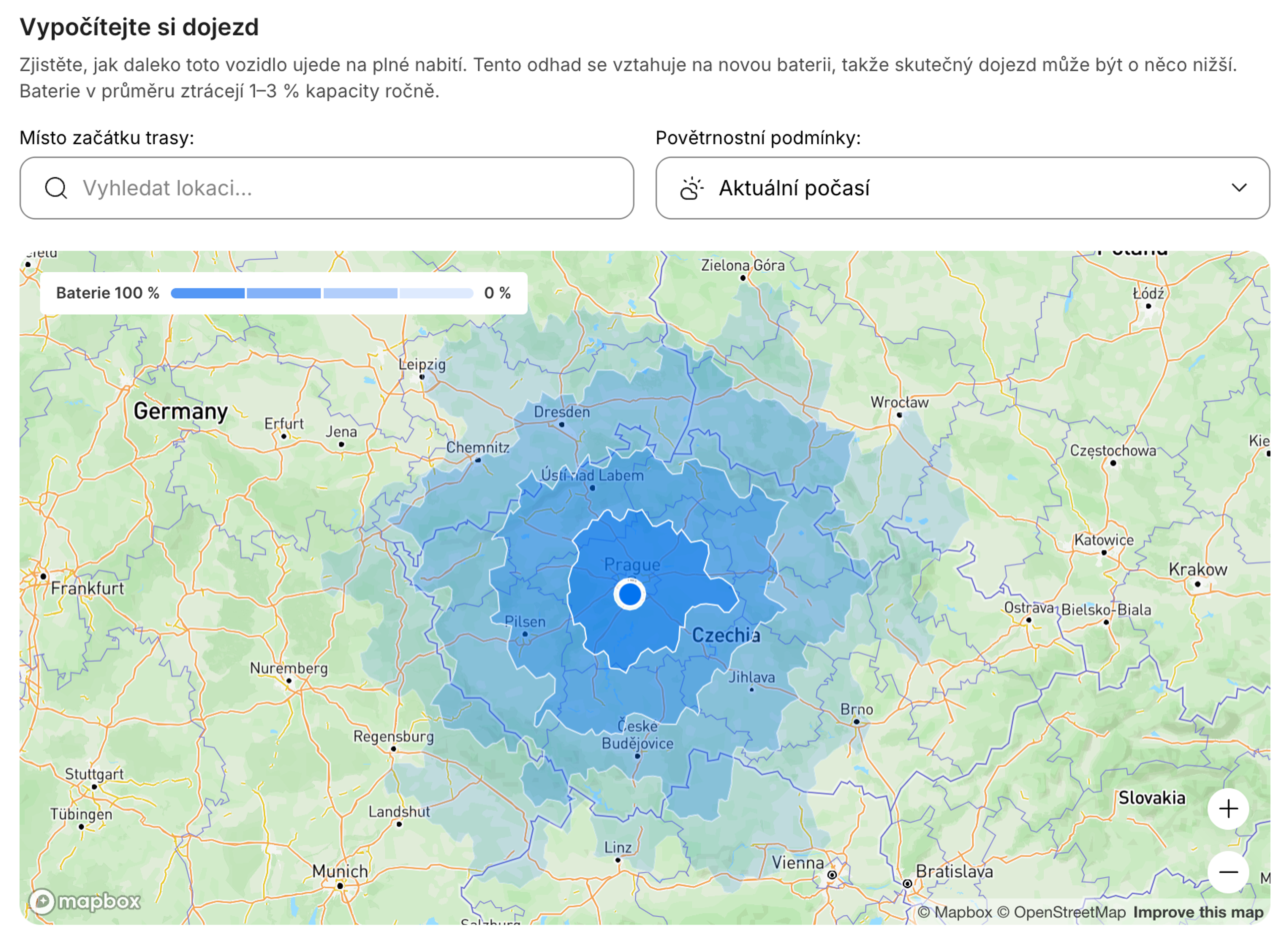 Interaktivní mapa dojezdu elektromobilu zobrazující odhadovanou vzdálenost jízdy.