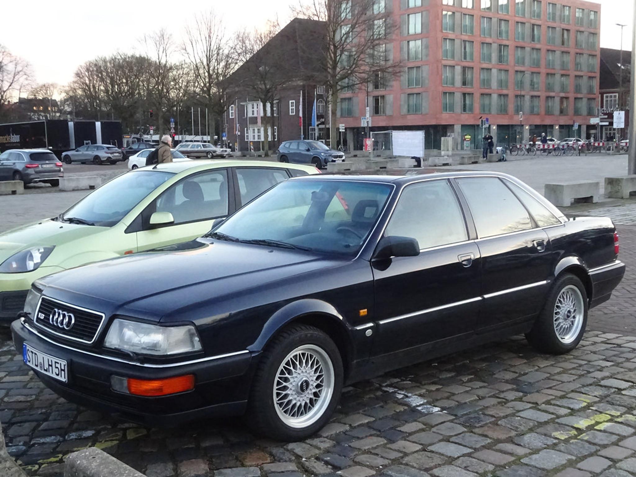 Audi V8 (1988–1993)