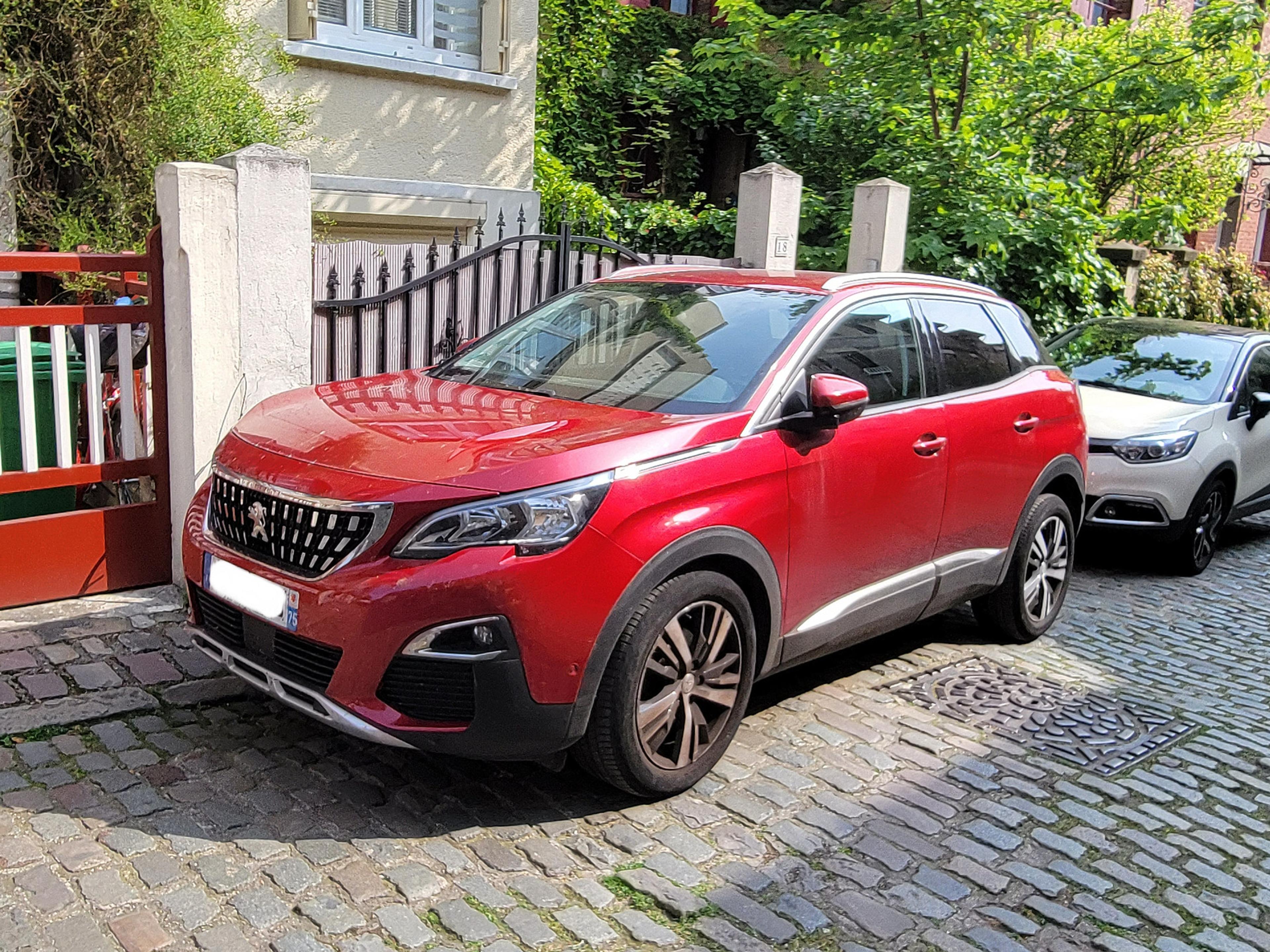 Peugeot 3008 II