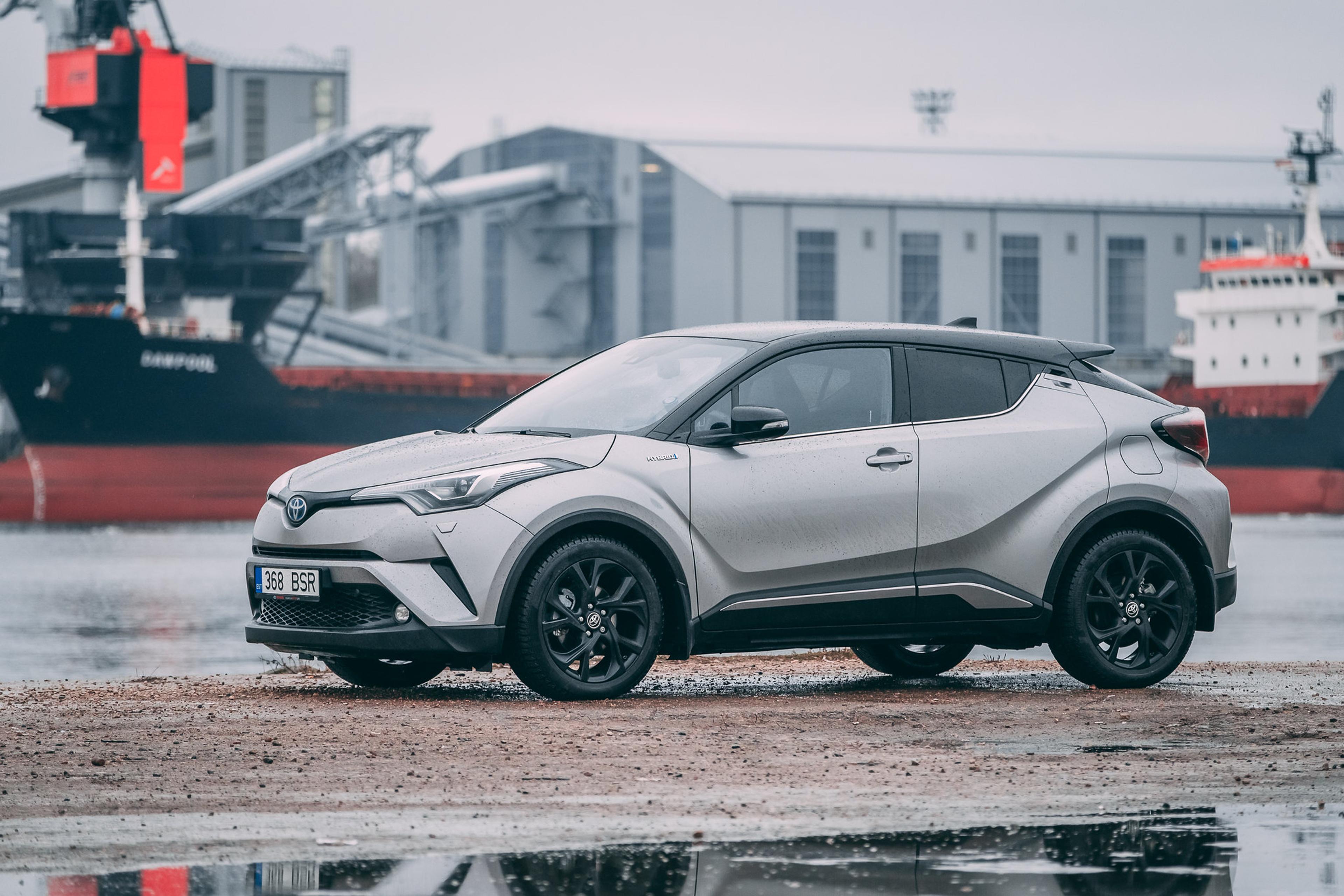 Toyota CR-H