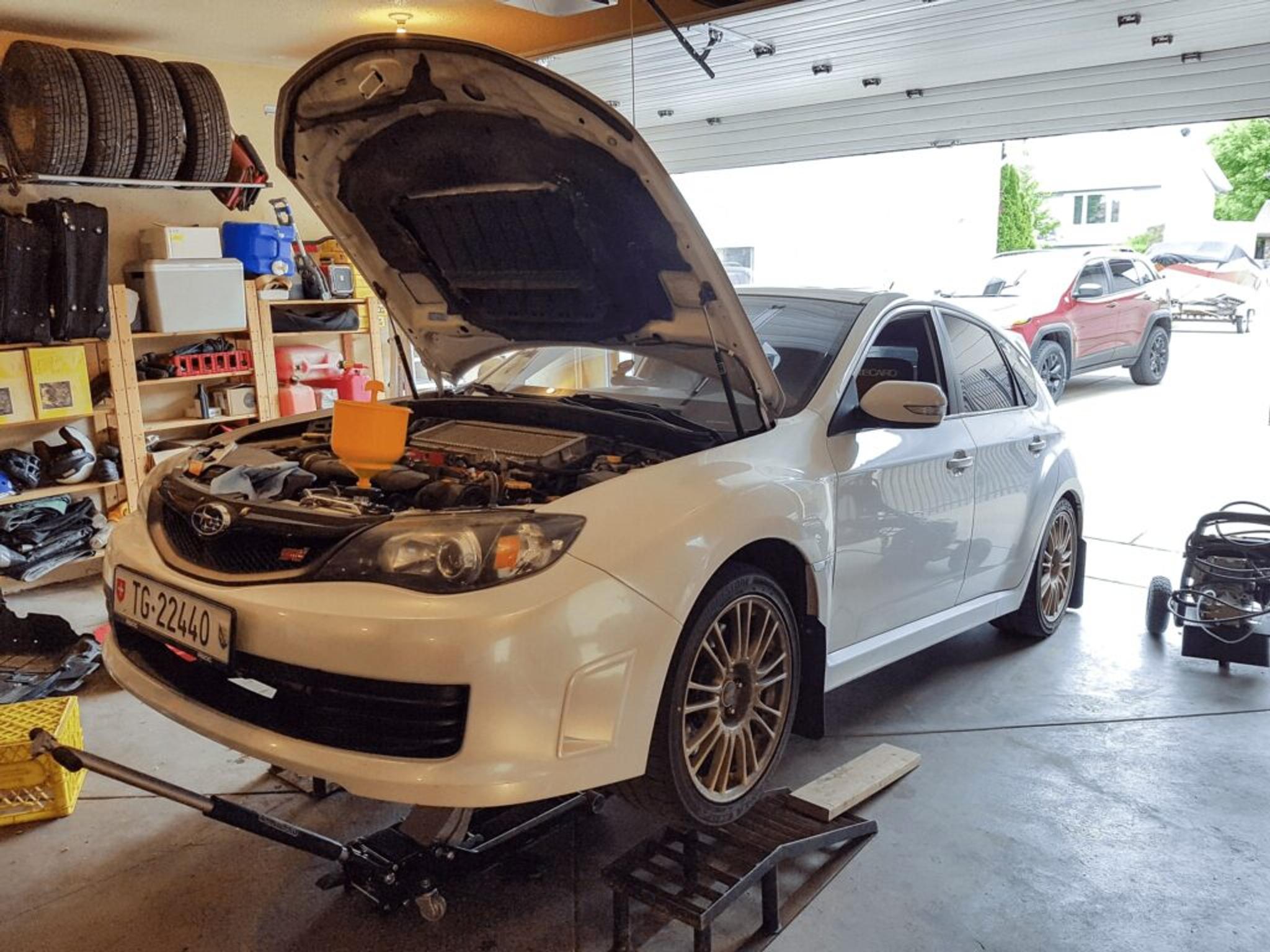 Car maintenance garage subaru