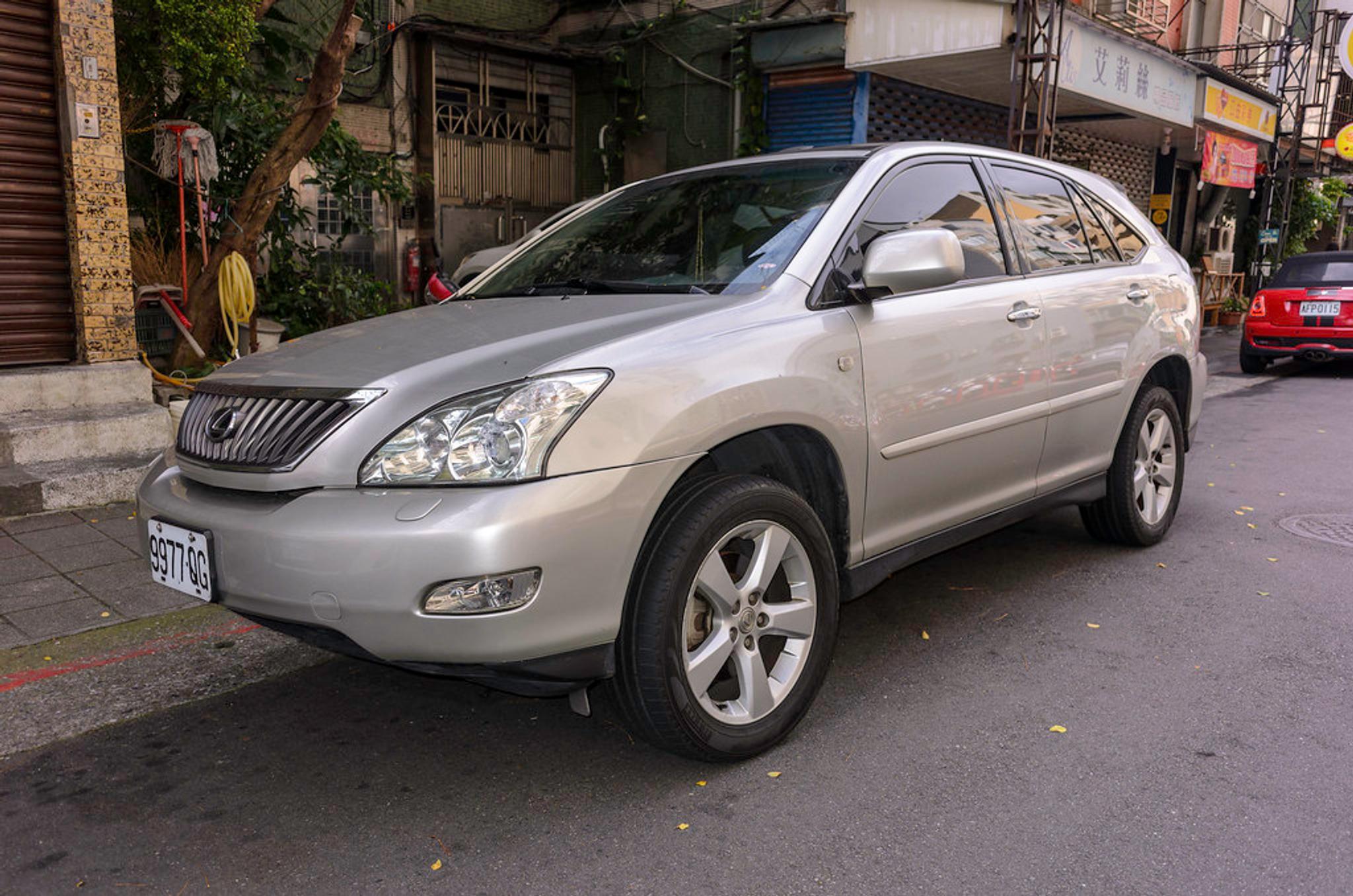 Lexus RX (2004-2009)