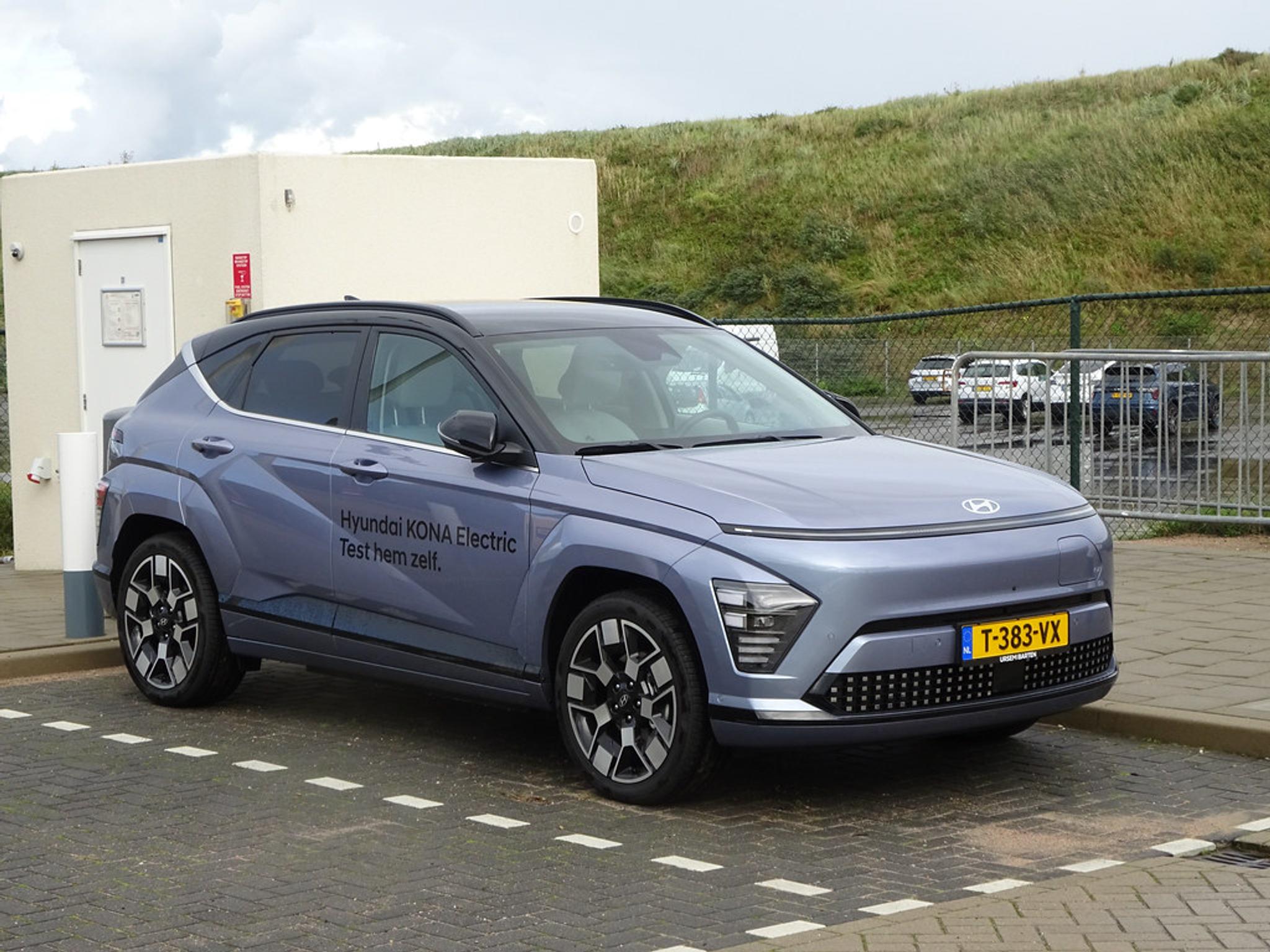 Grey 2024 Hyundai Kona Electric