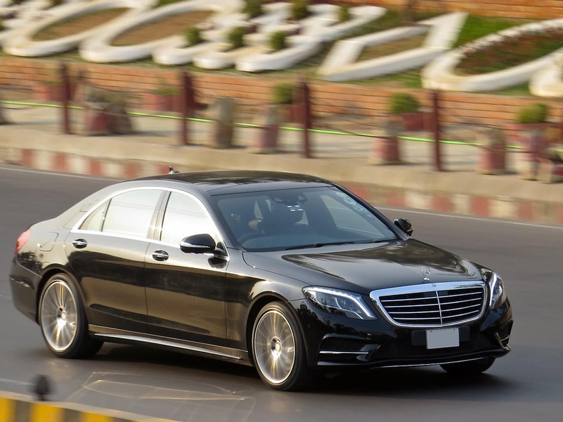 Black Mercedes Benz S Class W222 on the track