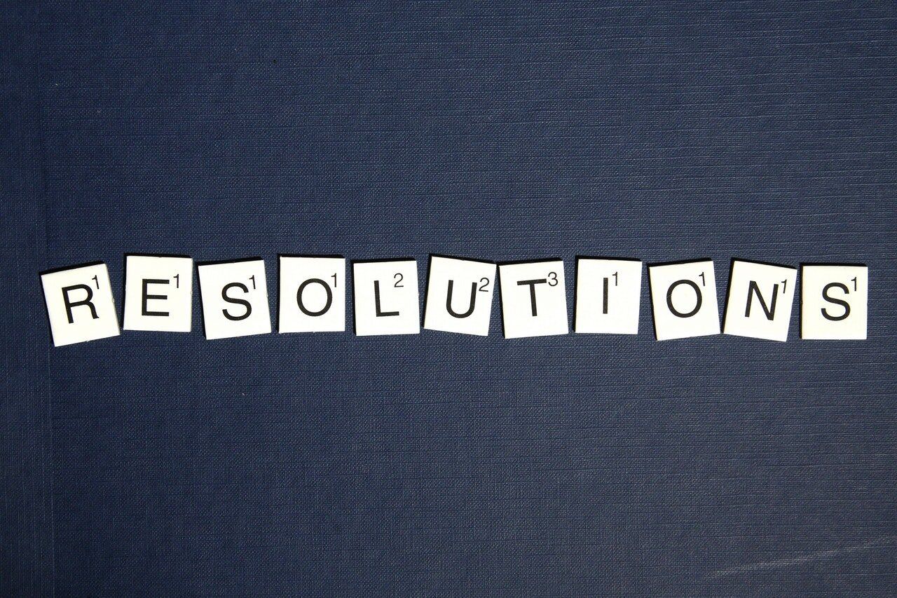 5 tips to accomplish your New year resolutions - #1 and #4 have BONUS info