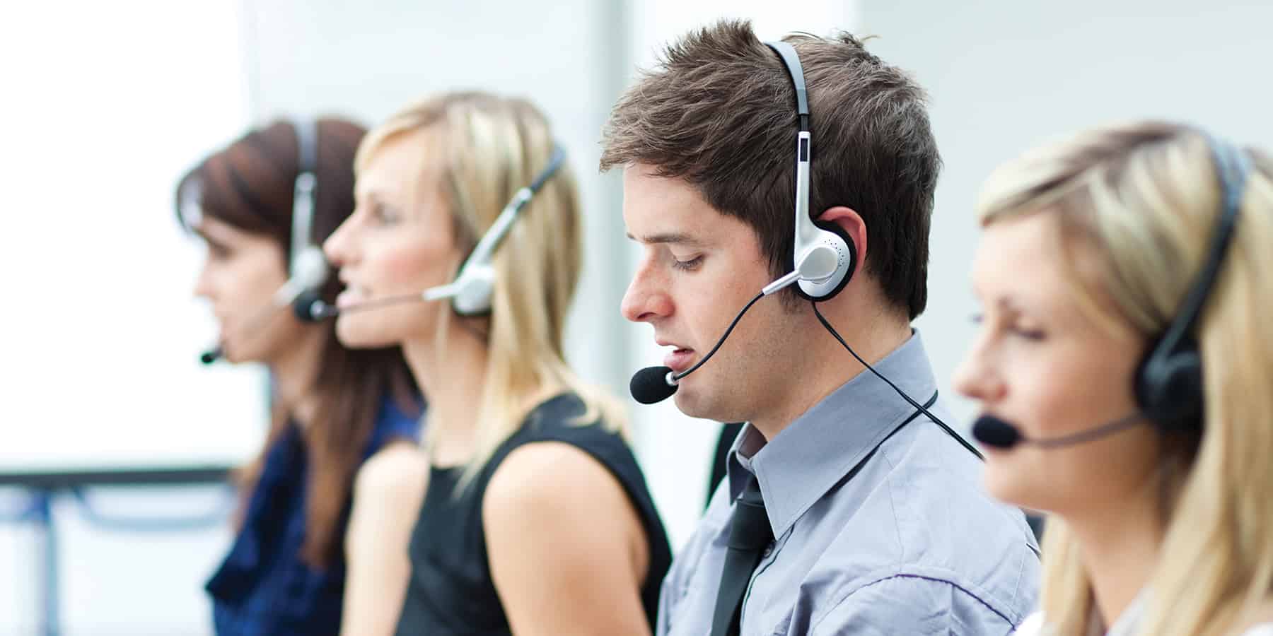 4 Ways Outsourcing E-commerce Customer Service Can Transform Your Business