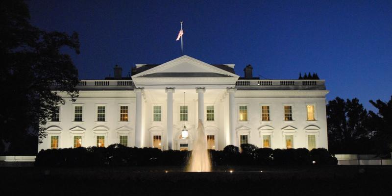 BREAKING: Secret Service shoots armed man after being fired upon near White House