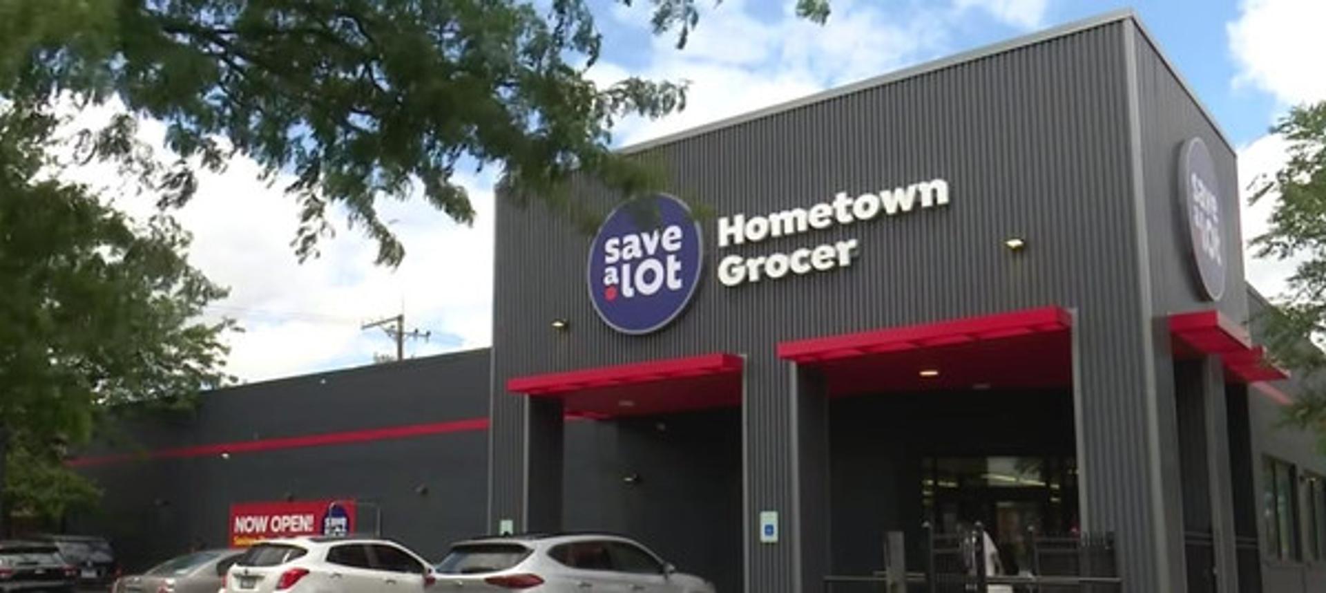 Chicago grocery chain collapse leaves neighborhoods without food stores