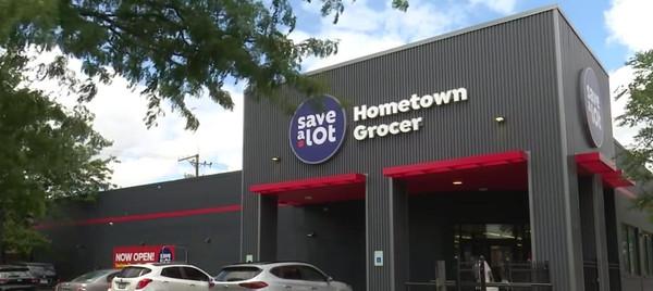Chicago grocery chain collapse leaves neighborhoods without food stores