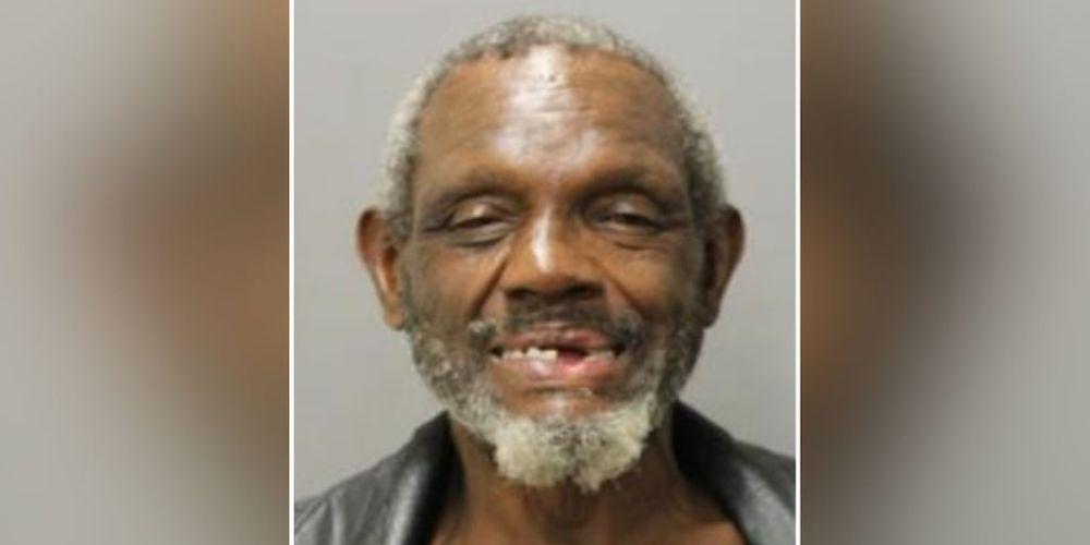 Sex offender with 300+ arrests charged with biting police officer in Hawaii