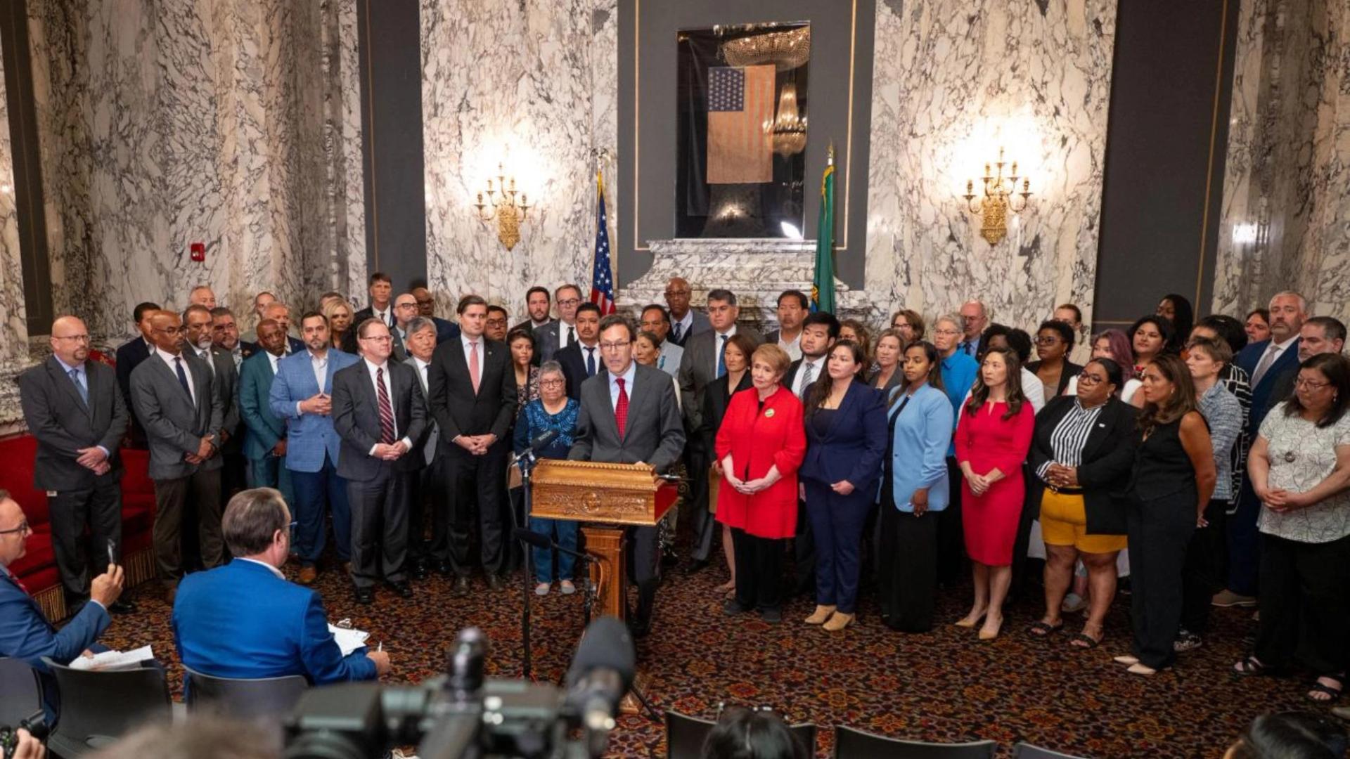 WA Gov Ferguson defies DOJ over sanctuary status, aligns himself with Hamas-linked group