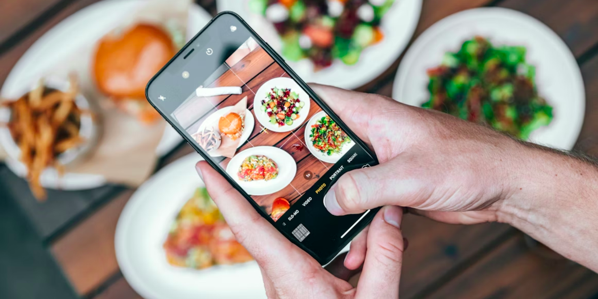 Restaurants fight back against phone addiction as establishments ban devices