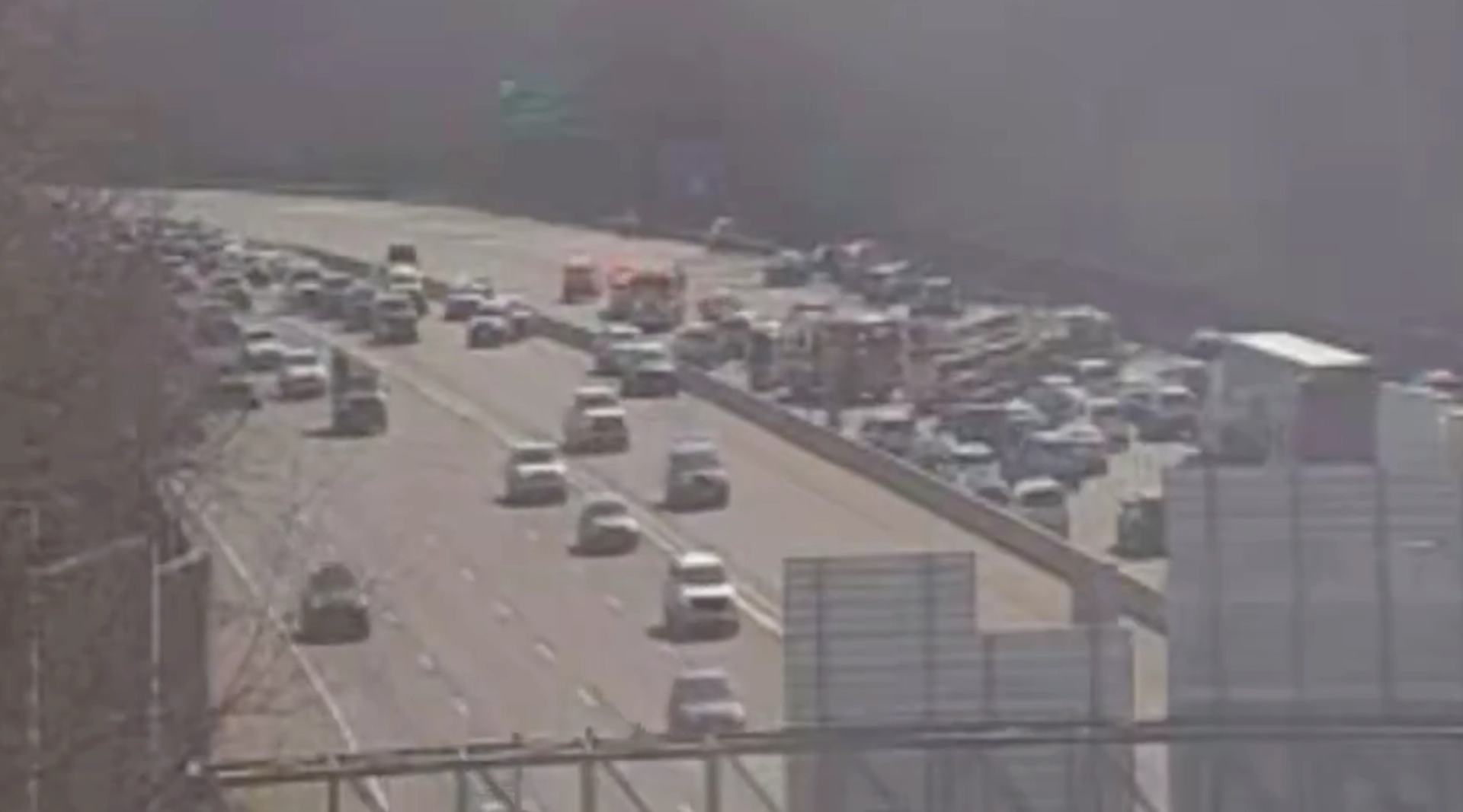 BREAKING: 4 stabbed on highway outside DC following car accident