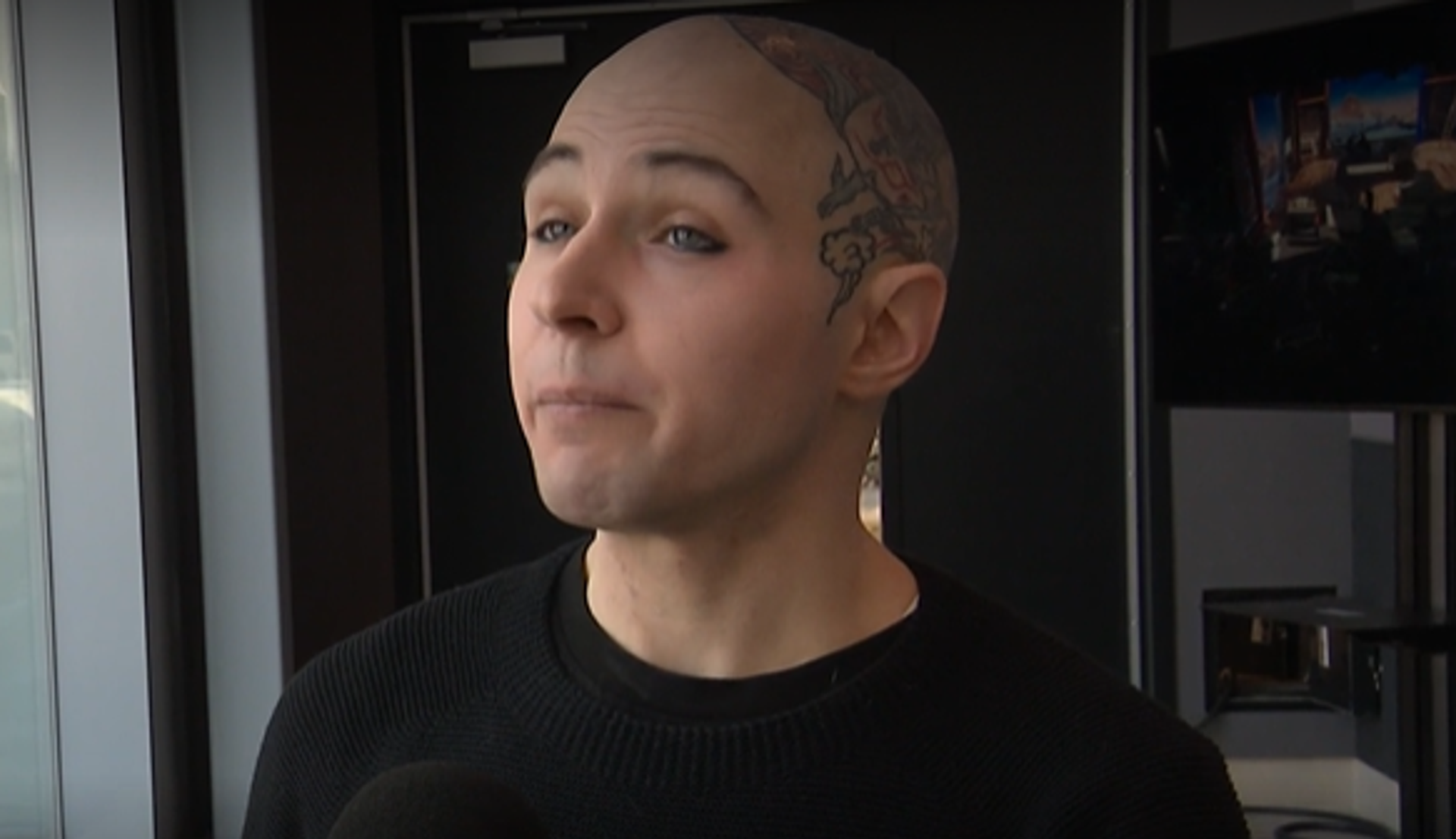 Montreal hair salon ordered to pay non-binary customer $500 after booking form had only 'male' and 'female' haircut options