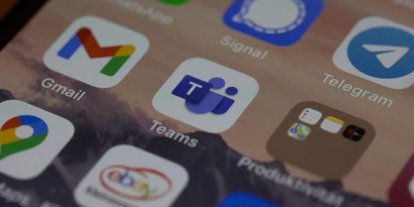 Microsoft Teams' new feature will let bosses know when you leave the office