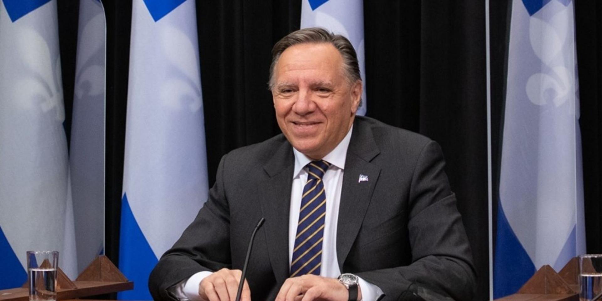 Quebec government to ban public prayer after viral videos show Muslims praying in large groups