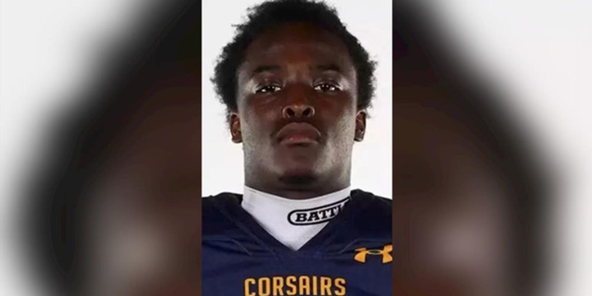 BREAKING: UMass running back Marvins Antoine, 18, stabbed to death in Rhode Island Wendy's parking lot