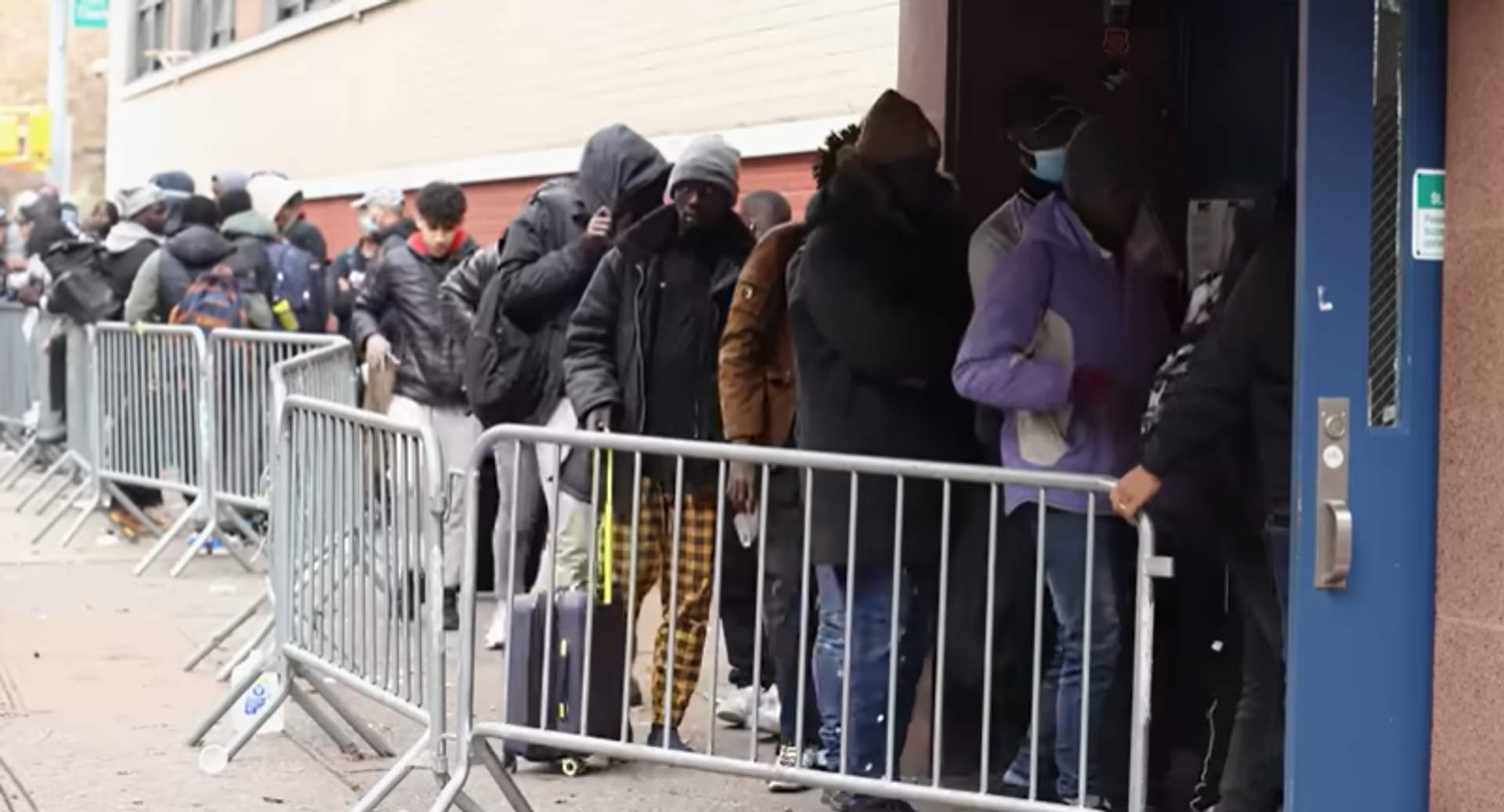 70% of Dems support amnesty for illegal immigrants: Rasmussen poll