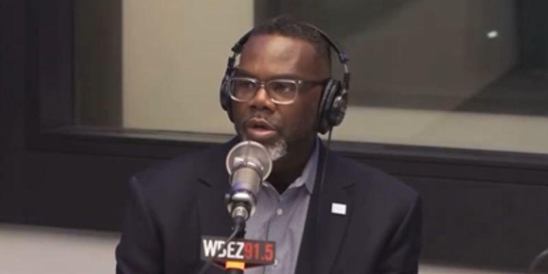 Brandon Johnson demands Chicago hire more black firefighters