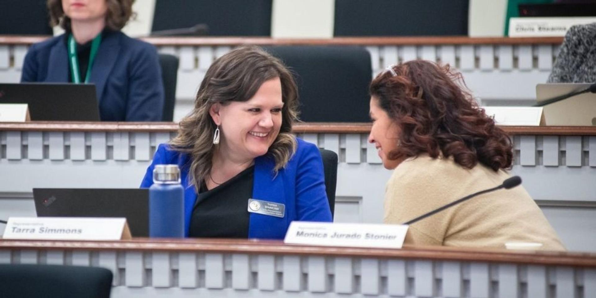 Dem state lawmaker moves to bar former ICE agents from local police jobs in Washington