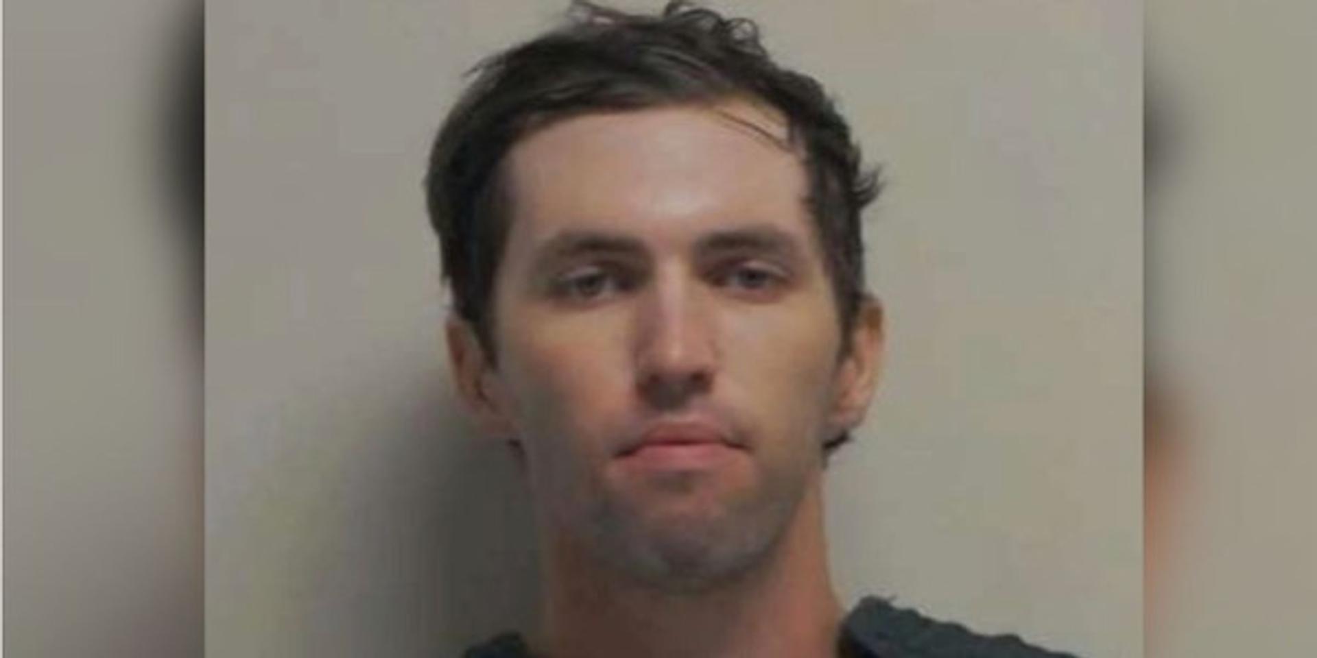 Utah restaurant owner says Tyler Robinson ate steak dinner after Charlie Kirk assassination: report