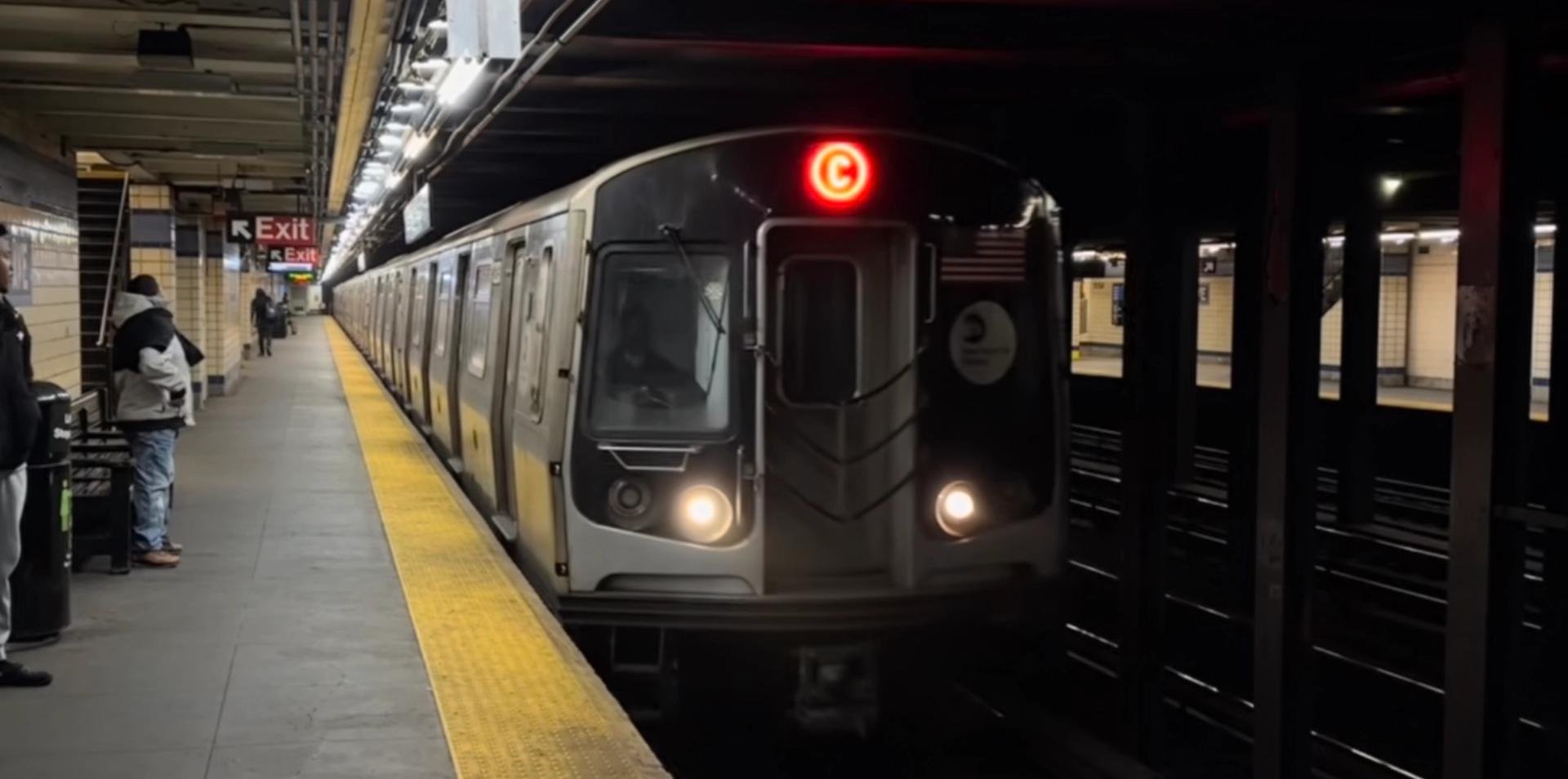 Man stabbed in the face in unprovoked attack inside Brooklyn subway station, suspect at large: police
