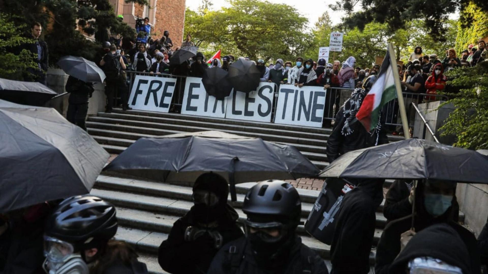 Washington lawmakers advance bill regulating campus protest encampments