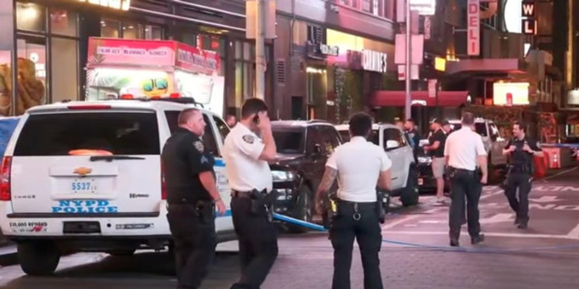 17-year-old suspect charged with attempted murder in Times Square shooting that injured 3