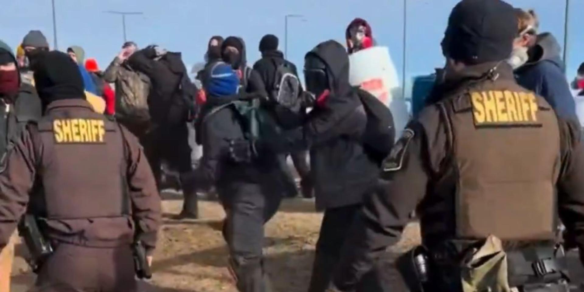 Minnesota cops arrest 54 in crackdown on anti-ICE rioters outside federal building