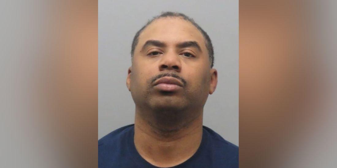 Mayor known for pretending to be police officer busted on child sex crimes in Missouri