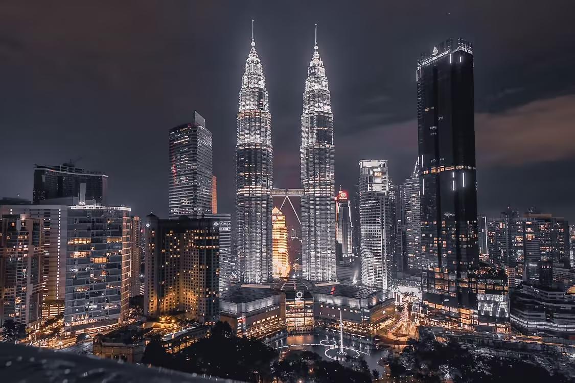 Petronas Towers and the Kuala Lumpur skyline at night