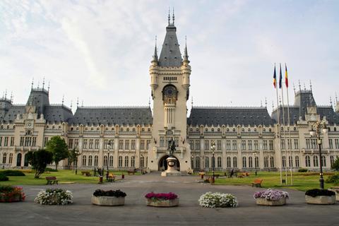 Hero image for Moving to Iași