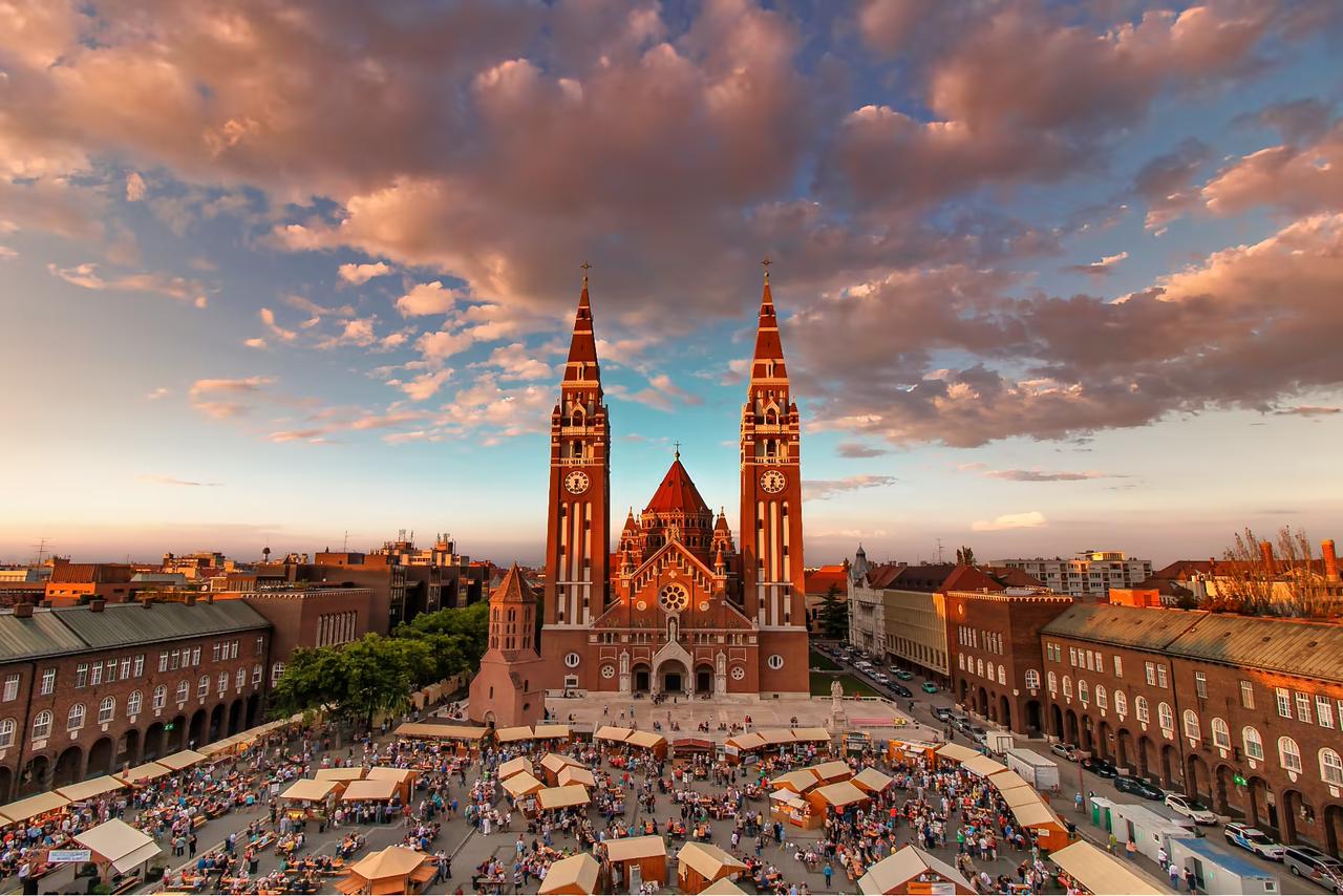 Hero image for Moving to Szeged
