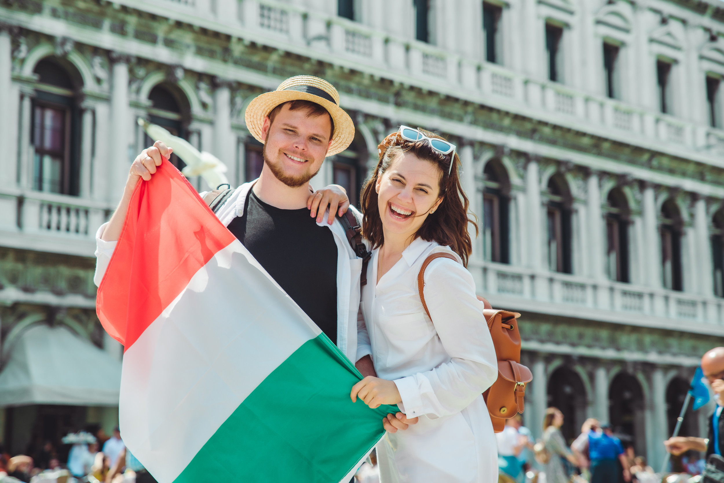 move from uk to italy