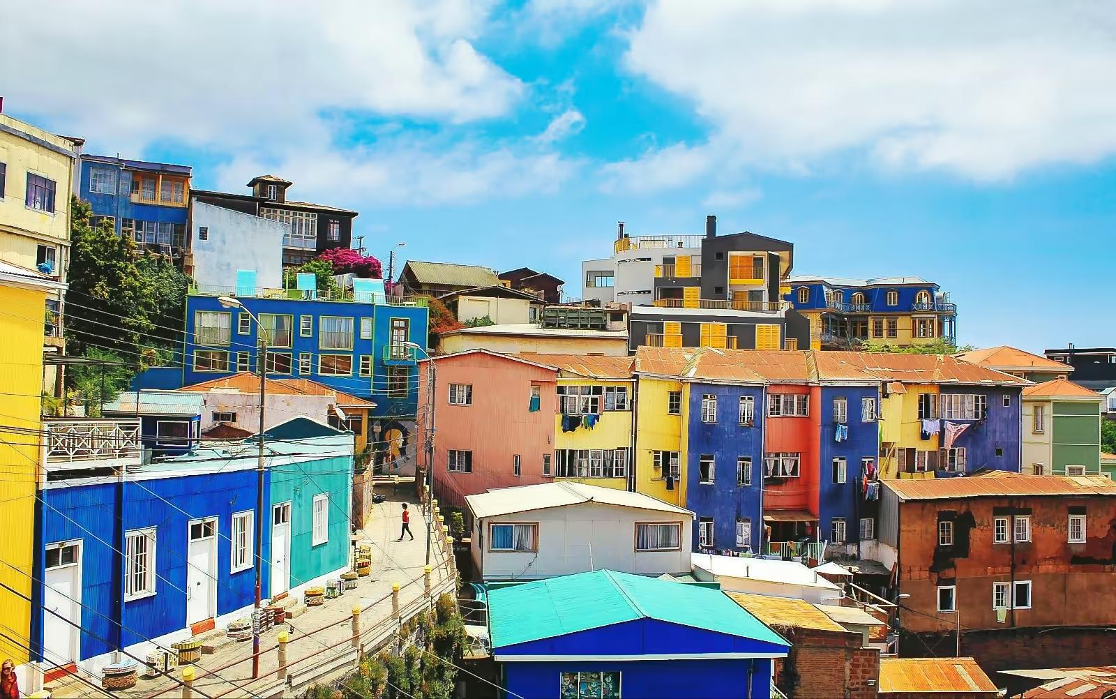 Hero image for Moving to Valparaíso